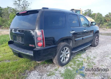 2007 GMC Yukon Denali z USA, uszkodzony, nr VIN 1GKFK63867J169635